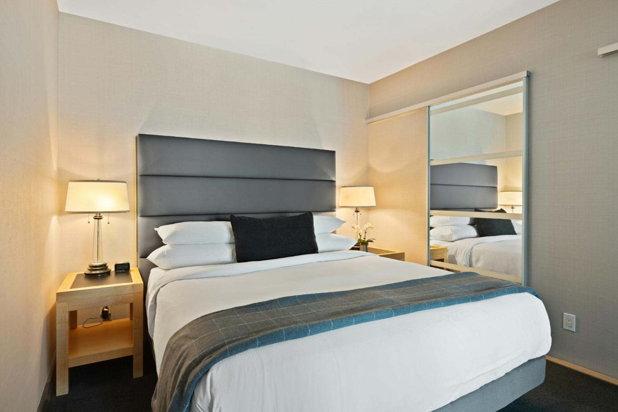 O Cean Near Igi Airport Hotel New Delhi