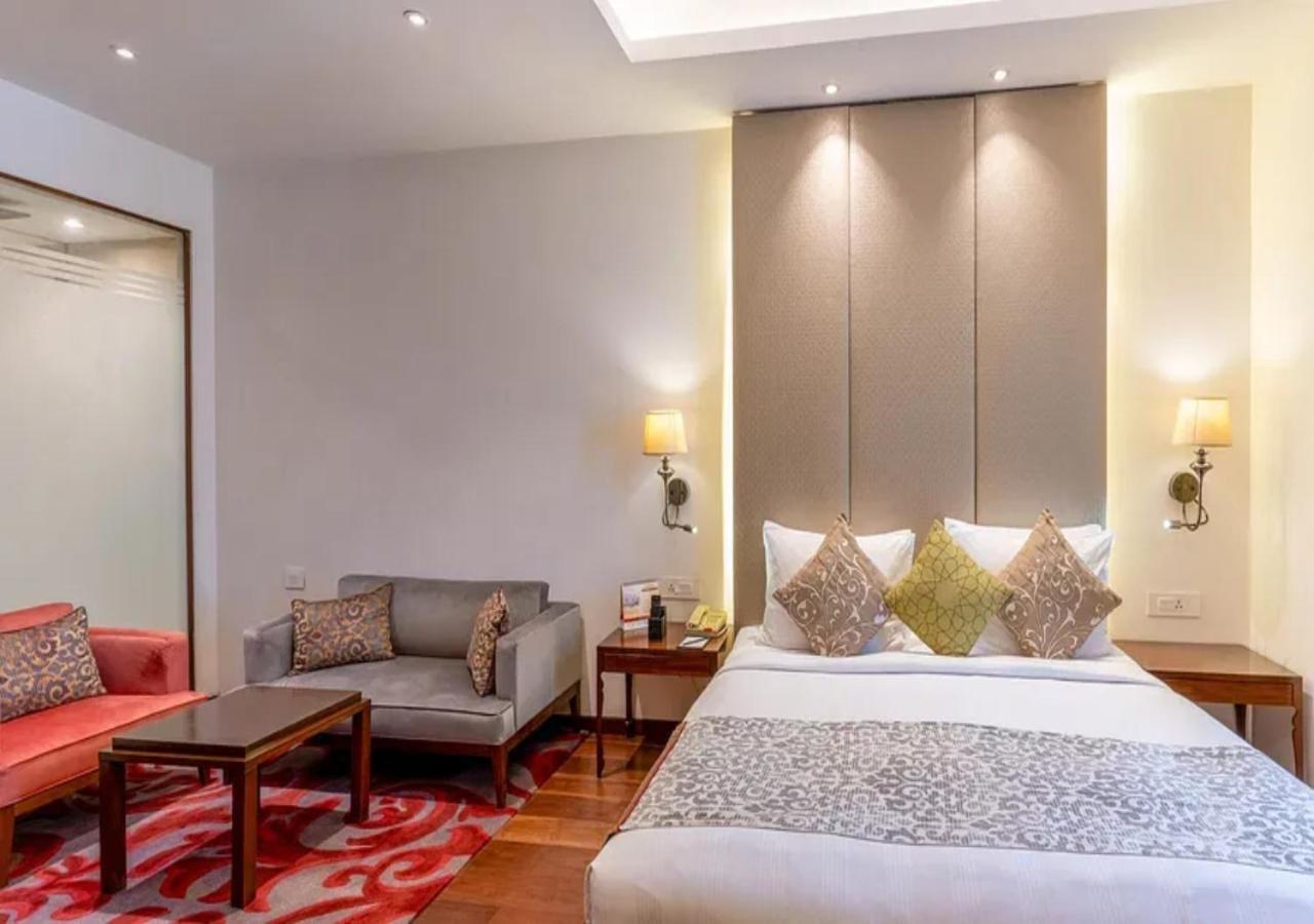 O Cean Near Igi Airport Hotel 4*