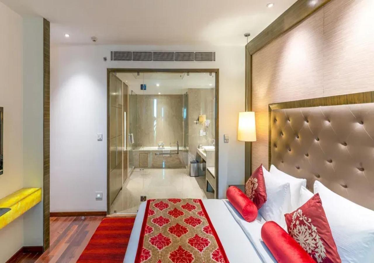 O Cean Near Igi Airport Hotel New Delhi